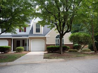 5200 Strasburg Ct, Greensboro, NC 27407