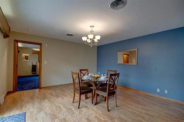 2315 S Palisade Ave — Photo 4
