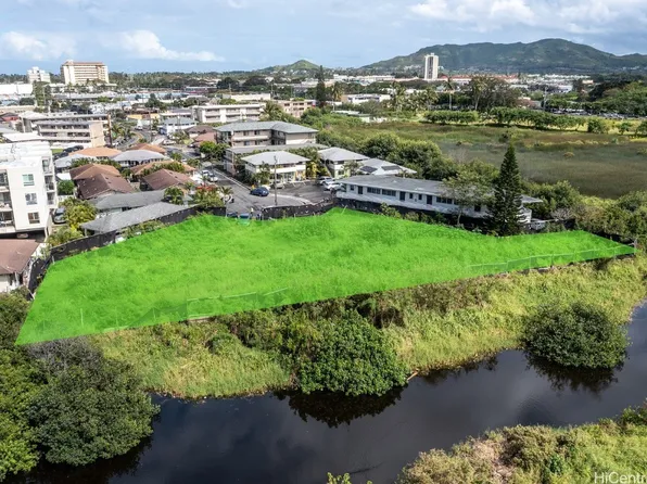 734 & 735 Kihapai Pl, Kailua, HI 96734