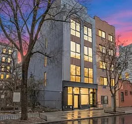 356 East 8th Street, #101