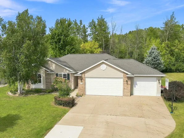 W7252 Dover Ct, Greenville, WI 54942