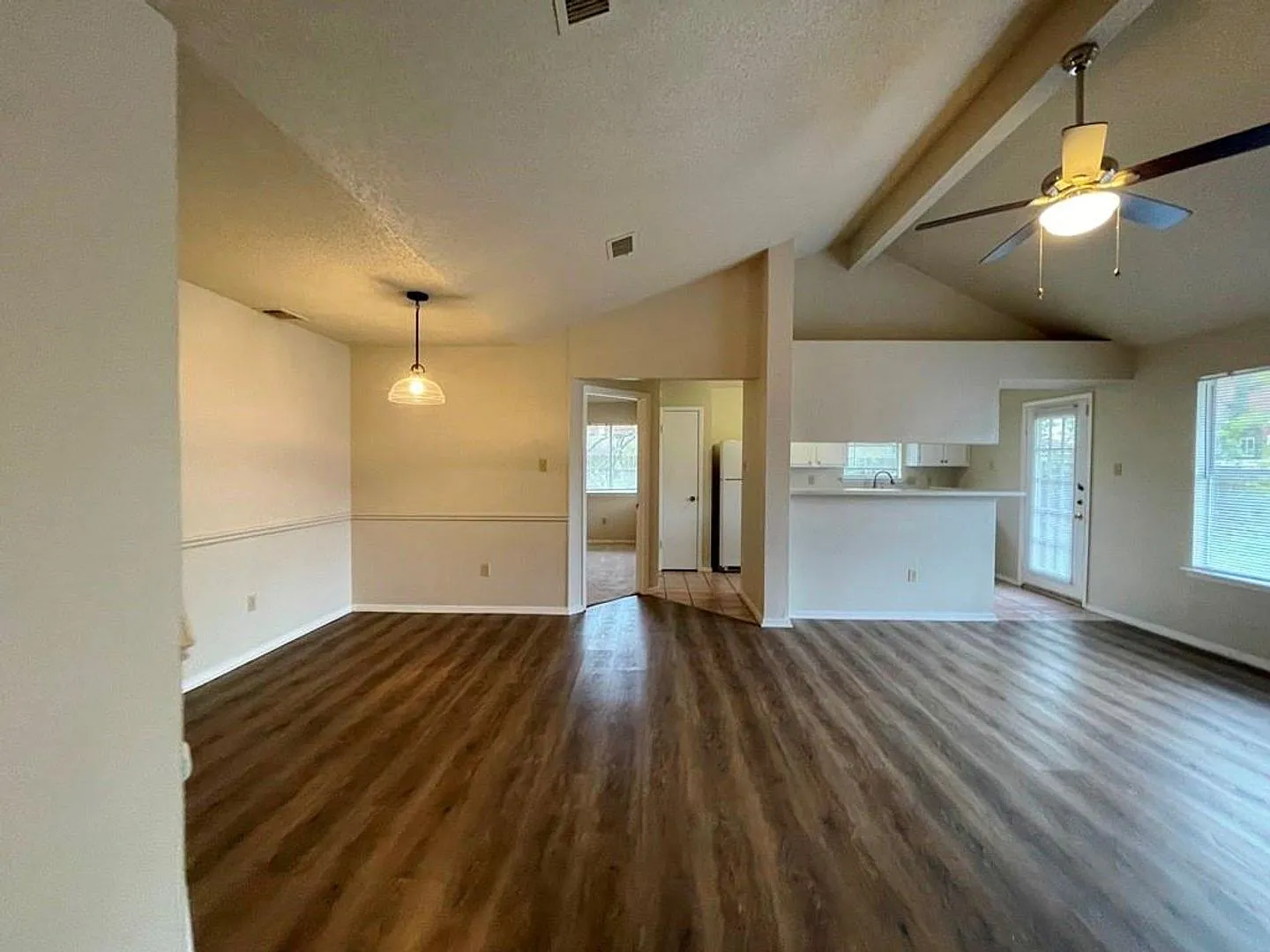 3 bed/ 2 bath available in Brushy Creek Village! — Photo 4