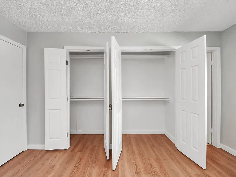 7508 Stewart Rd — Photo 35