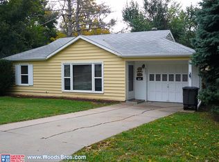 4245 E St, Lincoln, NE 68510