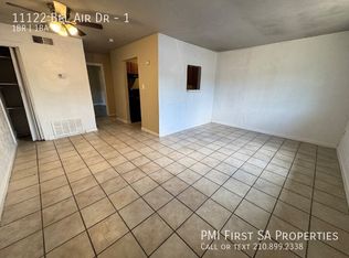 11122 Bel Air Dr #1, San Antonio, TX 78213