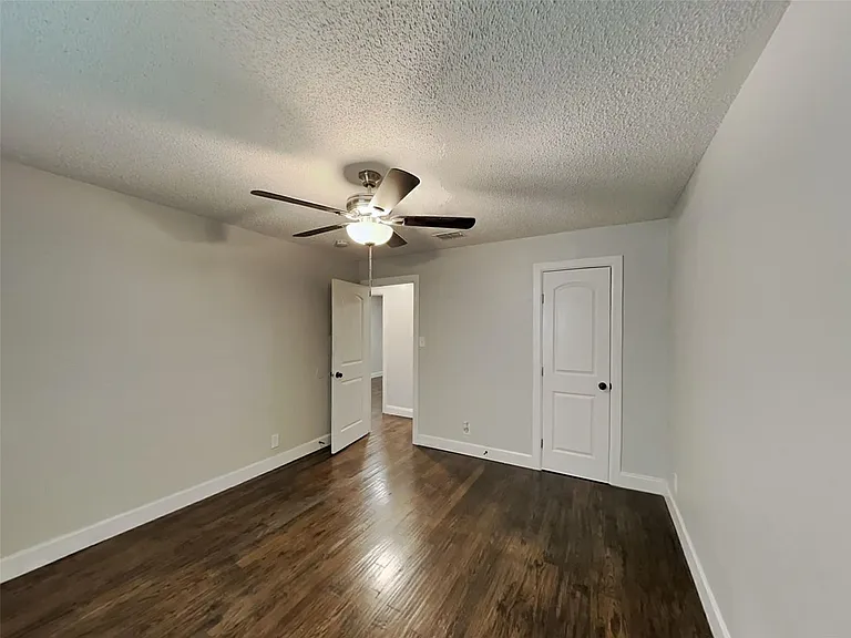 2445 McAdoo Ln — Photo 9