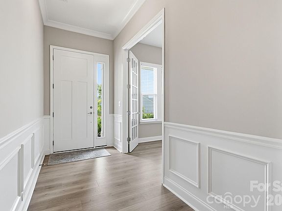 3rd image of 17138 Sand Bank Rd