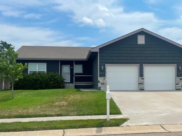4304 SE Whiteoak Ln, Topeka, KS 66609