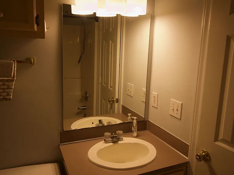 2911 Cedar Creek Rd #A — Photo 14