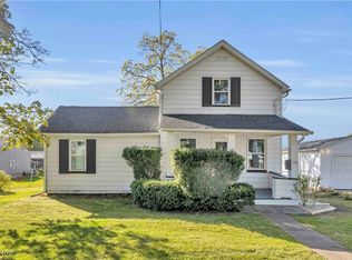 114 Oakdale Ave, Hubbard, OH 44425