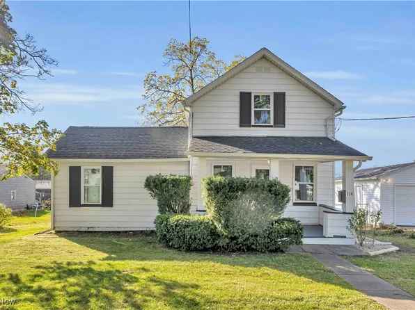 114 Oakdale Ave, Hubbard, OH 44425
