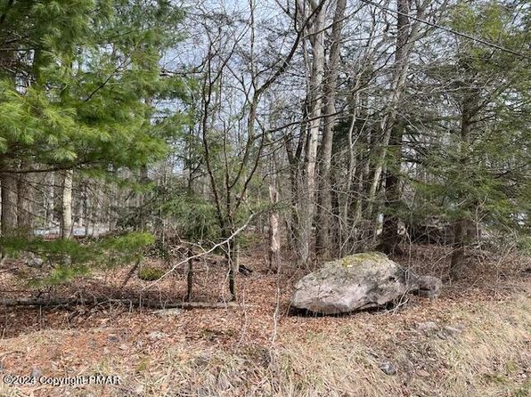 1507 Evergreen Rd, Pocono Pines, PA 18350