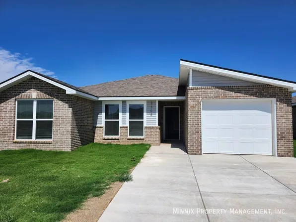 2304 Corpus Ave, Wolfforth, TX 79382