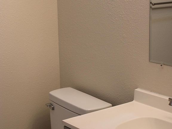5th image of 2810 W 29th Ave APT 3