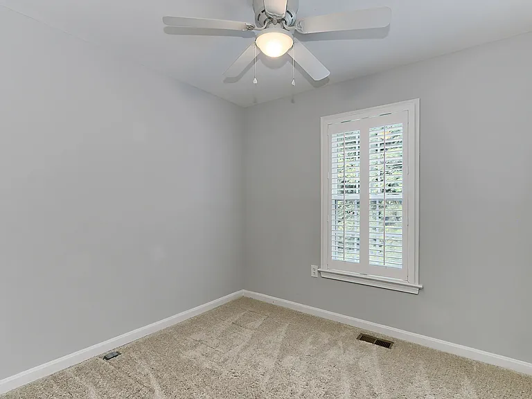10270 Latney Rd — Photo 14