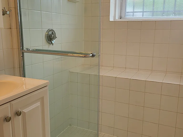 1504 Commonwealth Ave #9G — Photo 11
