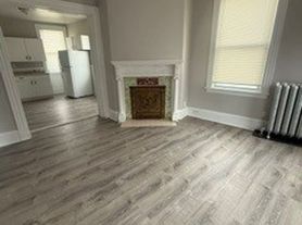 164 Washington Ave, Chelsea, MA