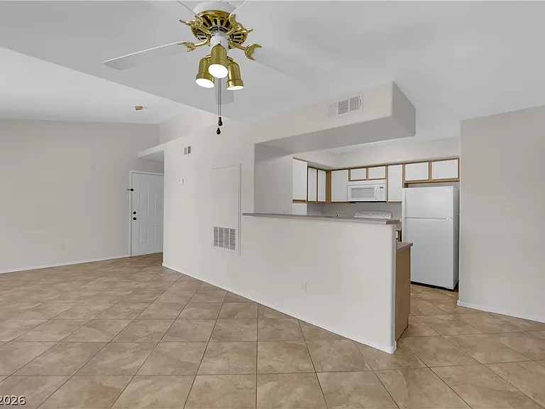 2300 Silverado Ranch Blvd #2056 — Photo 8