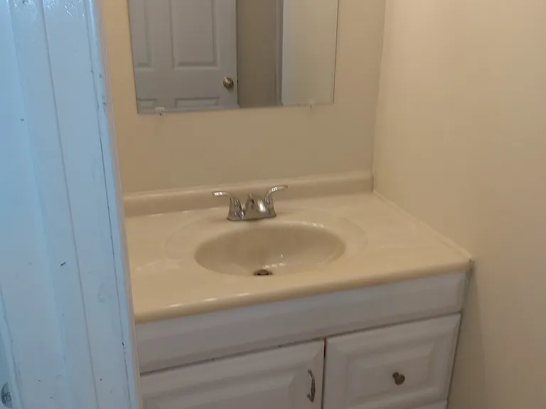9731 Shive Dr — Photo 9