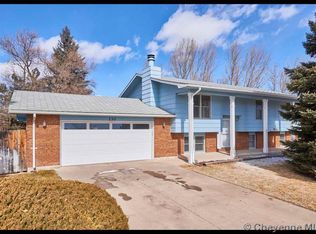 130 Cape Ct, Cheyenne, WY 82001