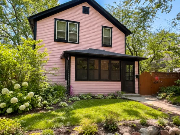 3241 43rd Ave S, Minneapolis, MN 55406
