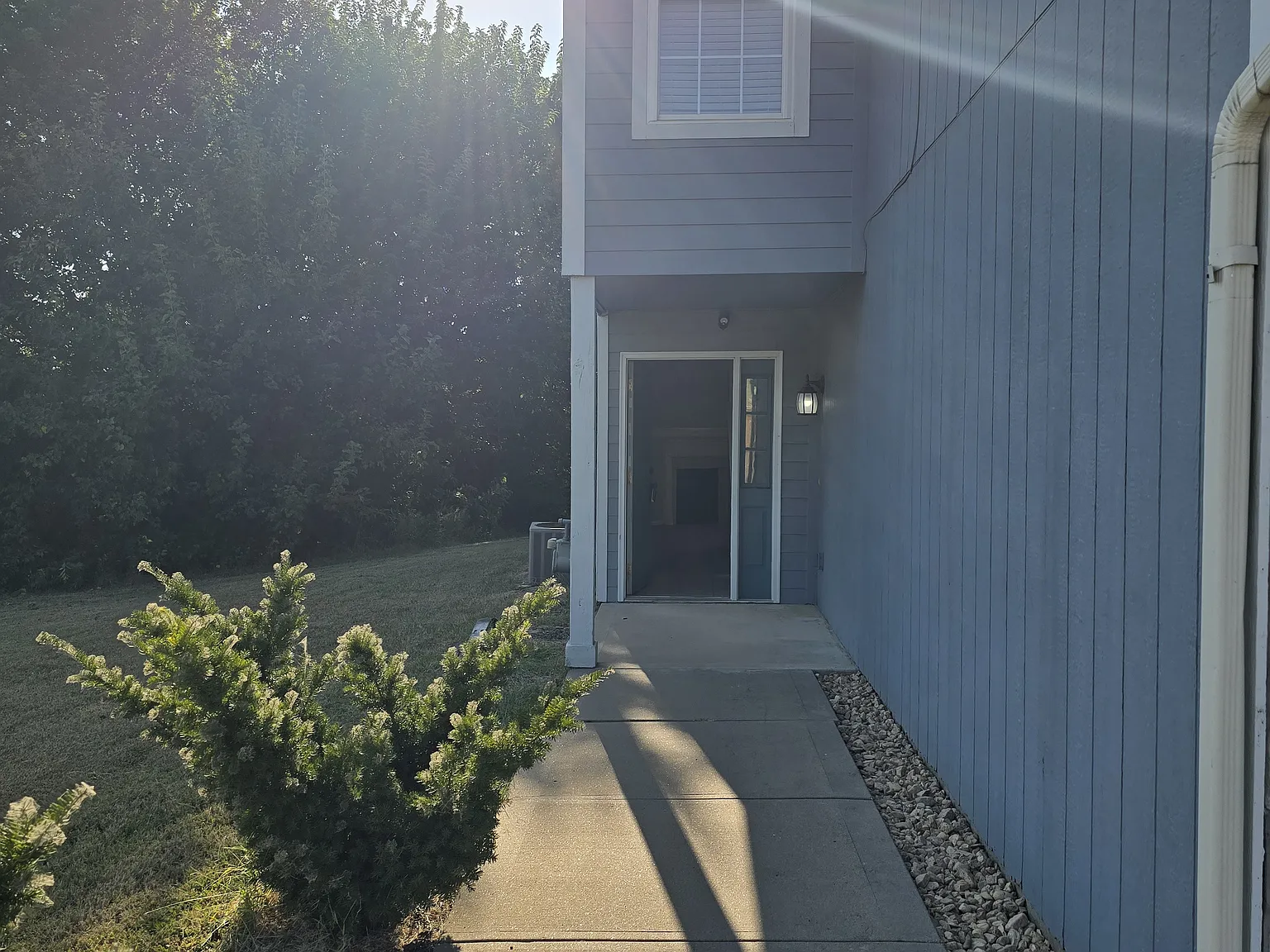 4431 SE Michigan Ave — Photo 4