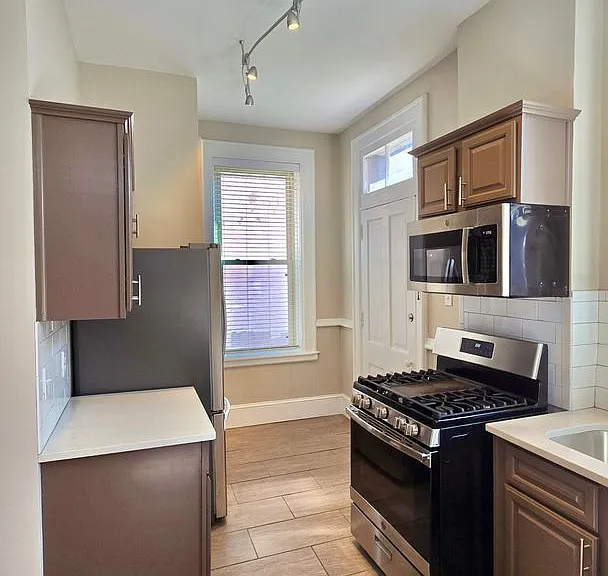 214 Fairfield Ave #1 — Photo 16