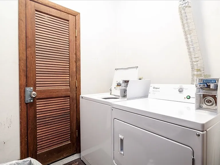 63 Illinois St #104 — Photo 21