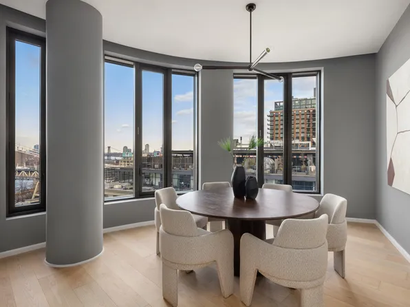 30 Front Street image 6 of 37