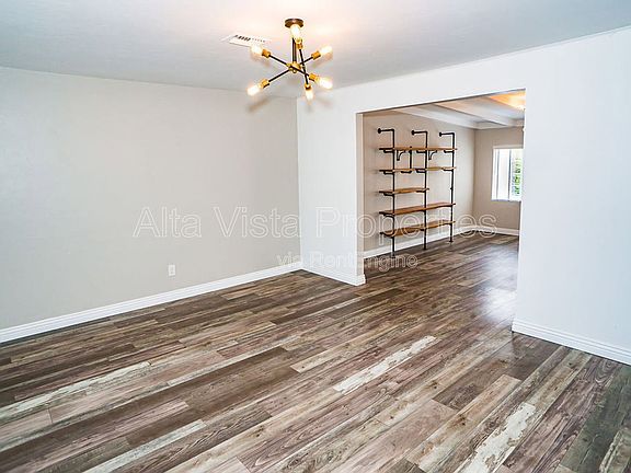 4th image of 2127 Burgener Blvd