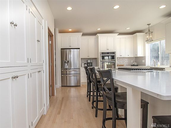 5th image of 10308 178th Avenue Ct E