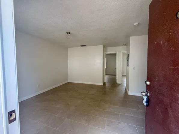 7517 Lakeshore Dr APT A, Tampa, FL 33604