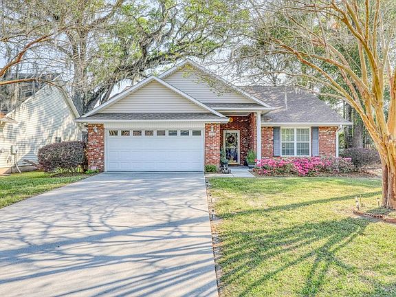 2nd image of 132 Rachel Ln
