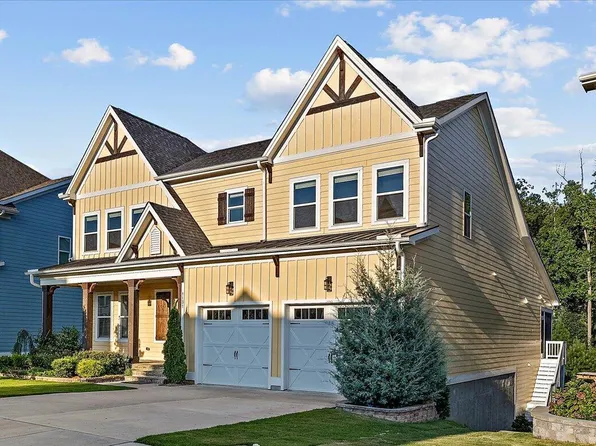 1131 Lowland St, Apex, NC 27523