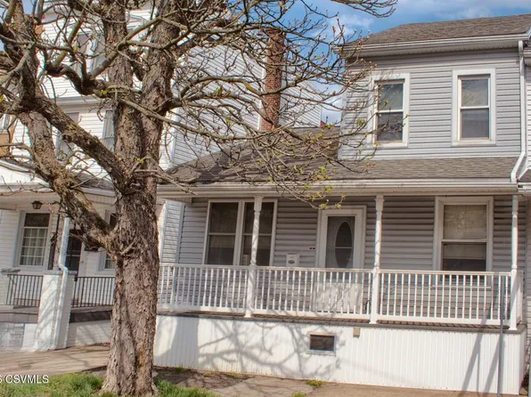 143 S Maple St, Mount Carmel, PA 17851