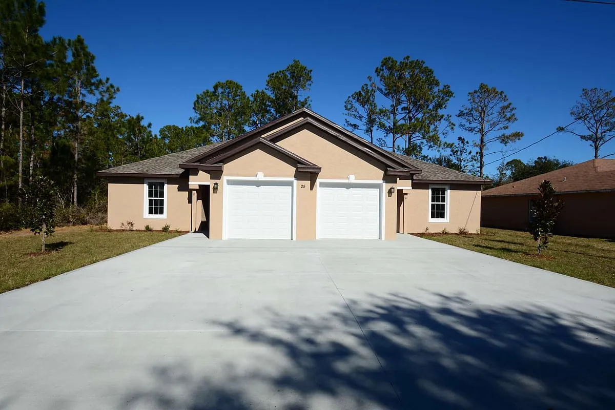 25 Rosepetal Ln A — Photo 1
