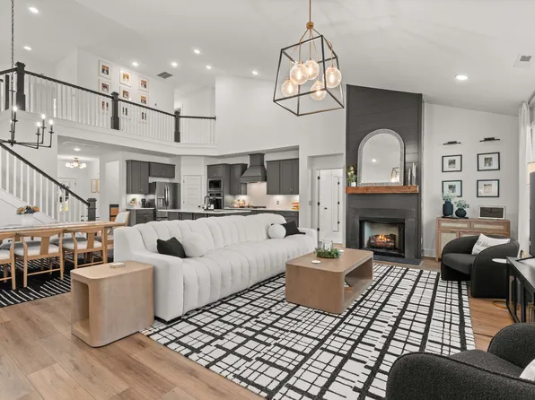 208 Cavalcade Loop, Gallatin, TN 37066