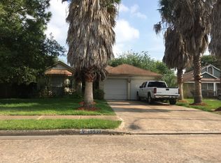 15527 Barbarossa Dr, Houston, TX 77083