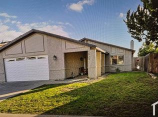 1020 W McElhany Ave, Santa Maria, CA 93458