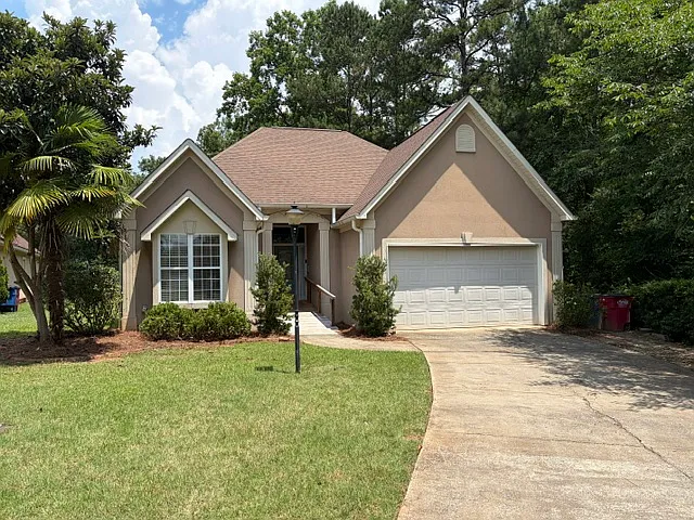 316 Winchester Pl — Photo 1