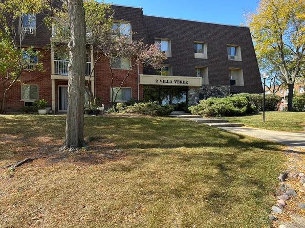 2 Villa Verde Dr Unit 110, Buffalo Grove, IL 60089