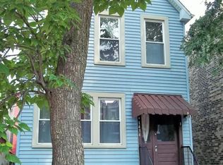 1434 W Superior St #1F, Chicago, IL 60642