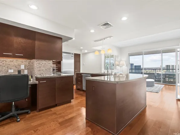 1837 Kalakaua Ave APT 3506, Honolulu, HI 96815