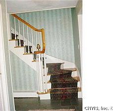 4th image of 300 Fayette Dr