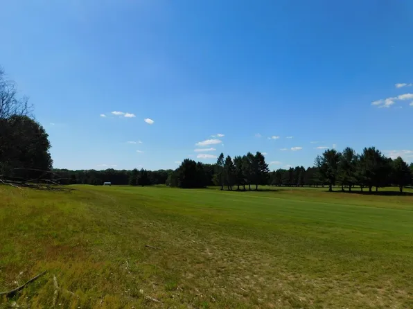 Golf Ridge Cir #95, Montello, WI 53949