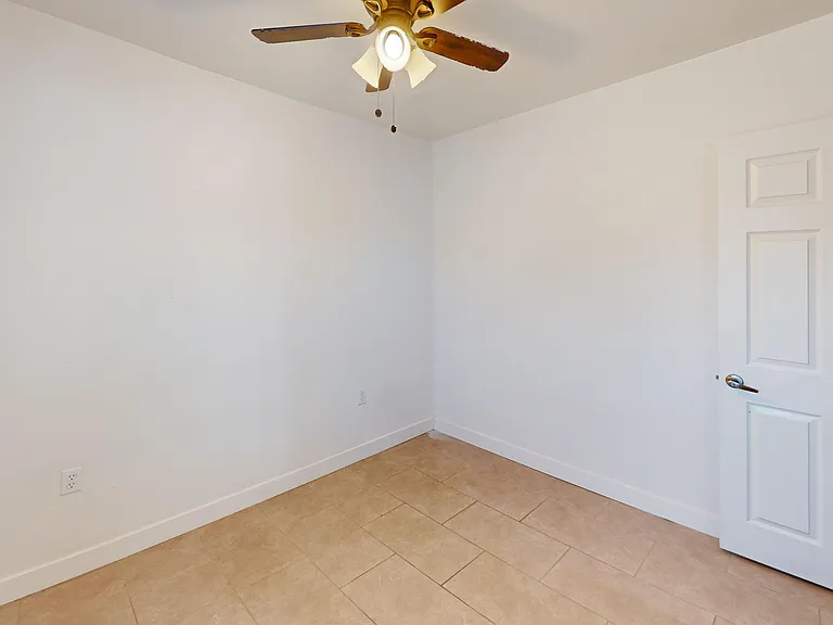 1408 E Orange St #3 — Photo 14
