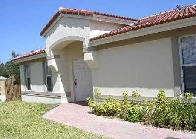 Building Photo 3