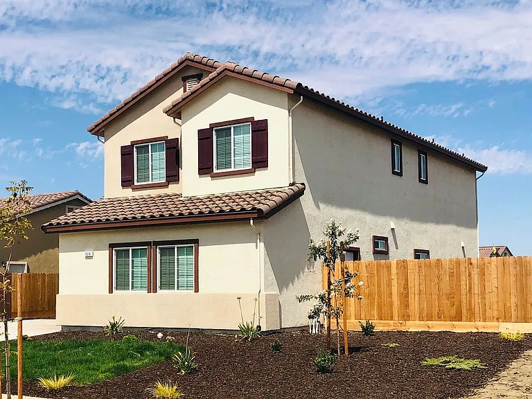 1614 Dodder Dr — Photo 3