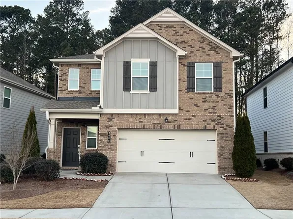 2008 Nuthatch Dr, Hoschton, GA 30548