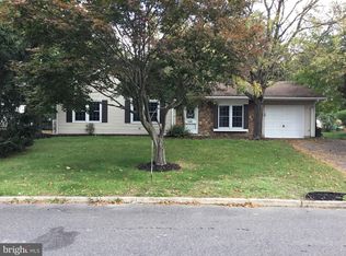 4 Albert E Bonacci Dr, Hamilton, NJ 08690